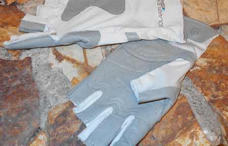 A Review of the Simms Solarflex Guide Glove